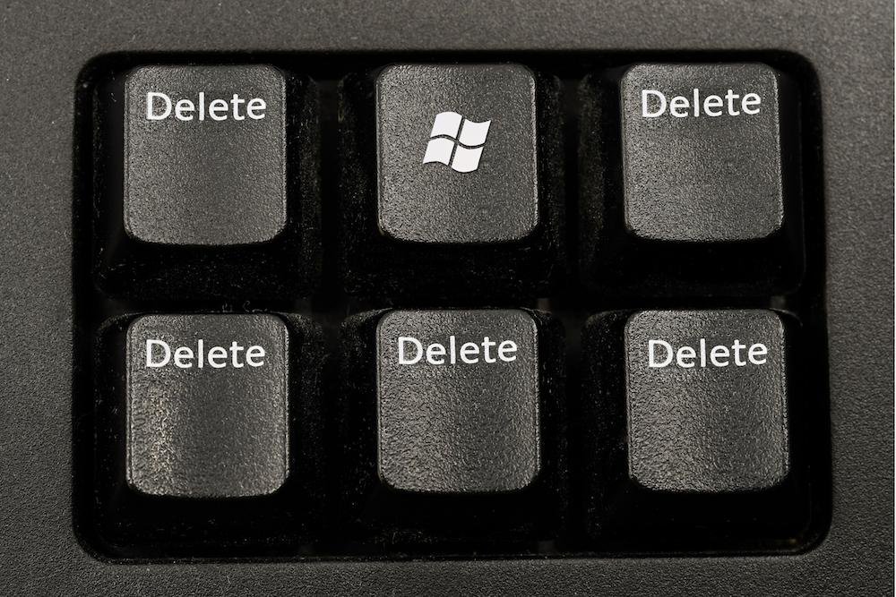 Microsoft Is Abandoning Windows 10. Hackers Are Celebrating.