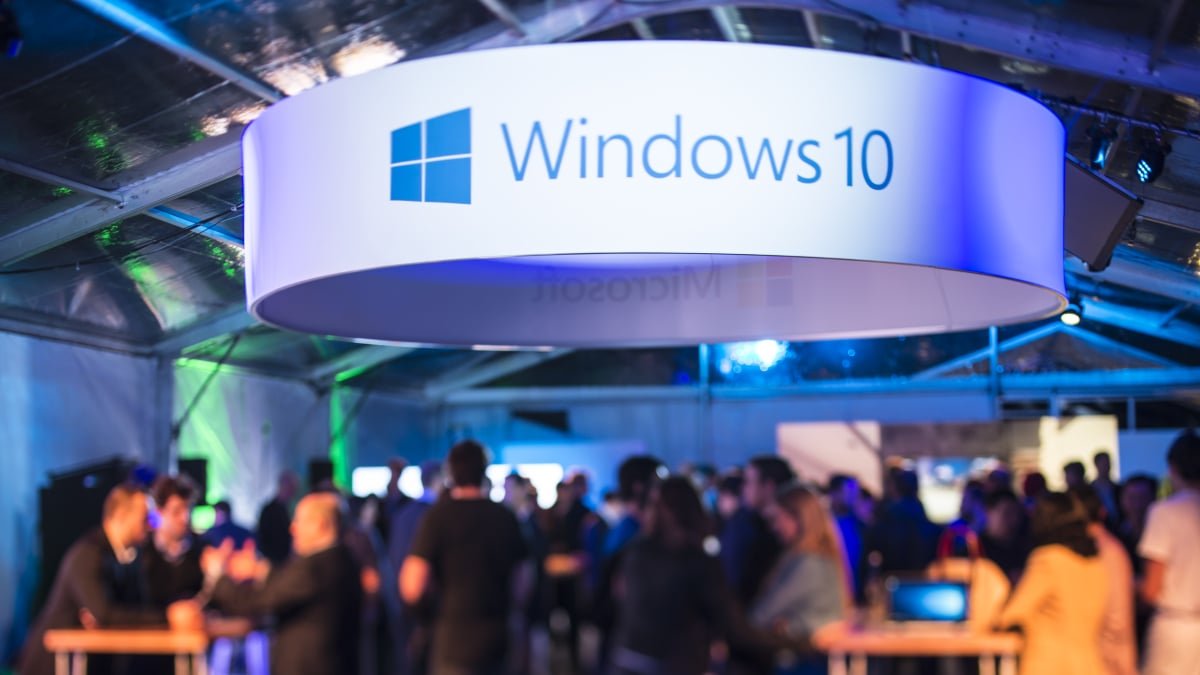 Windows 10 life support ends Oct. 14. Here’s what will happen.