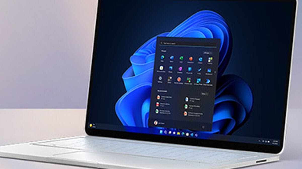 Windows 11 Pro Is Basically Pocket Change at 94% Off as Microsoft Quietly Kicks Off Early Black Friday