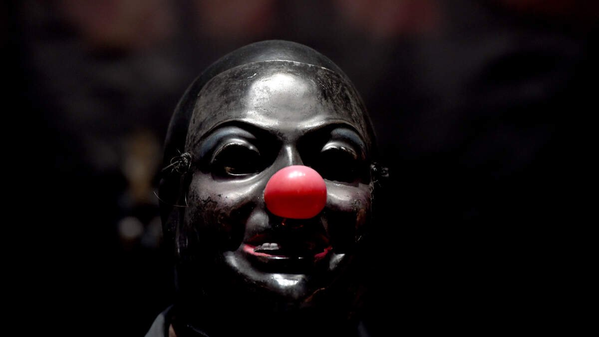 Slipknots 'Clown' Unveils 'Vernearth': A Multi-Mode 'Minecraft' Realm | 94.5 The Buzz