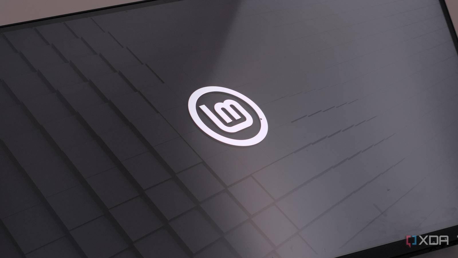 One of the best Linux distros for Windows users just got a fresh update