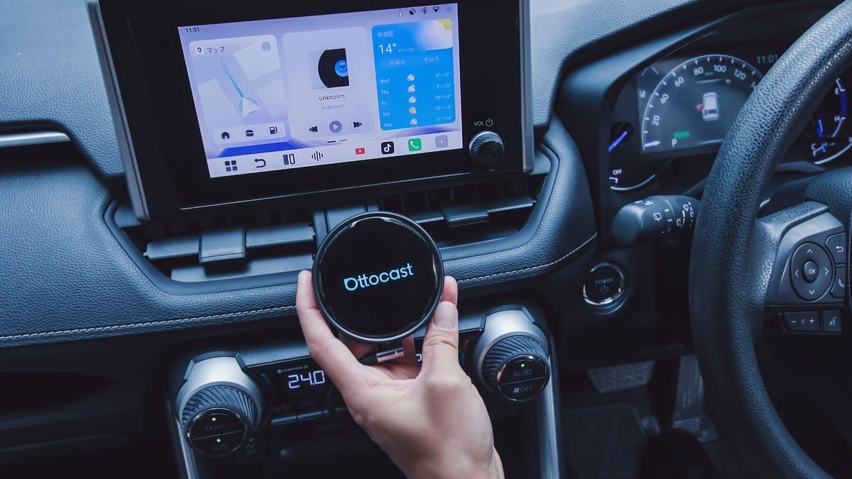 How to Add Android Apps to Your Car’s Factory Screen