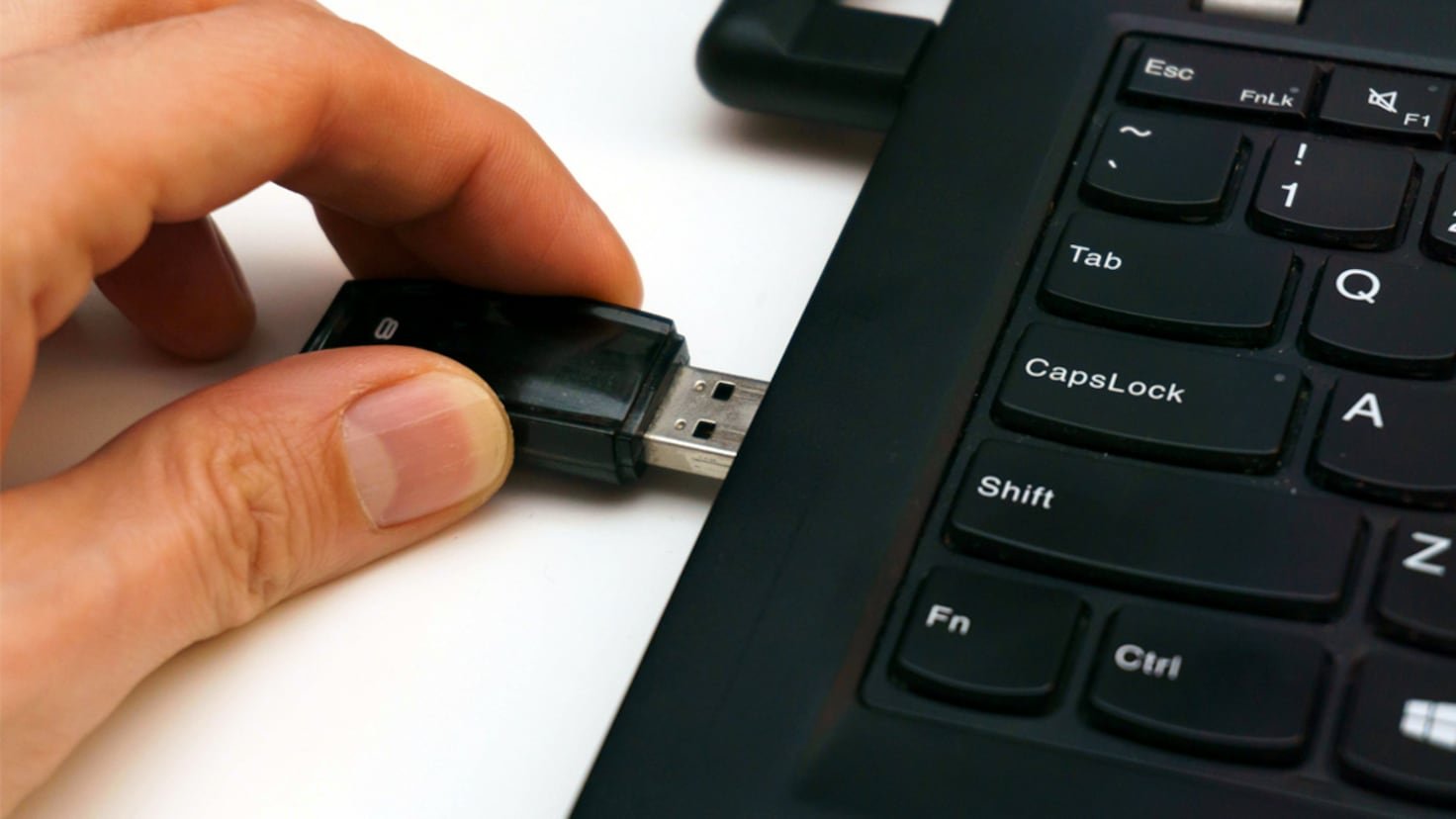 Windows remembers much more than you think: this is the ‘ghost’ ID it stores for every USB device you connect to your PC