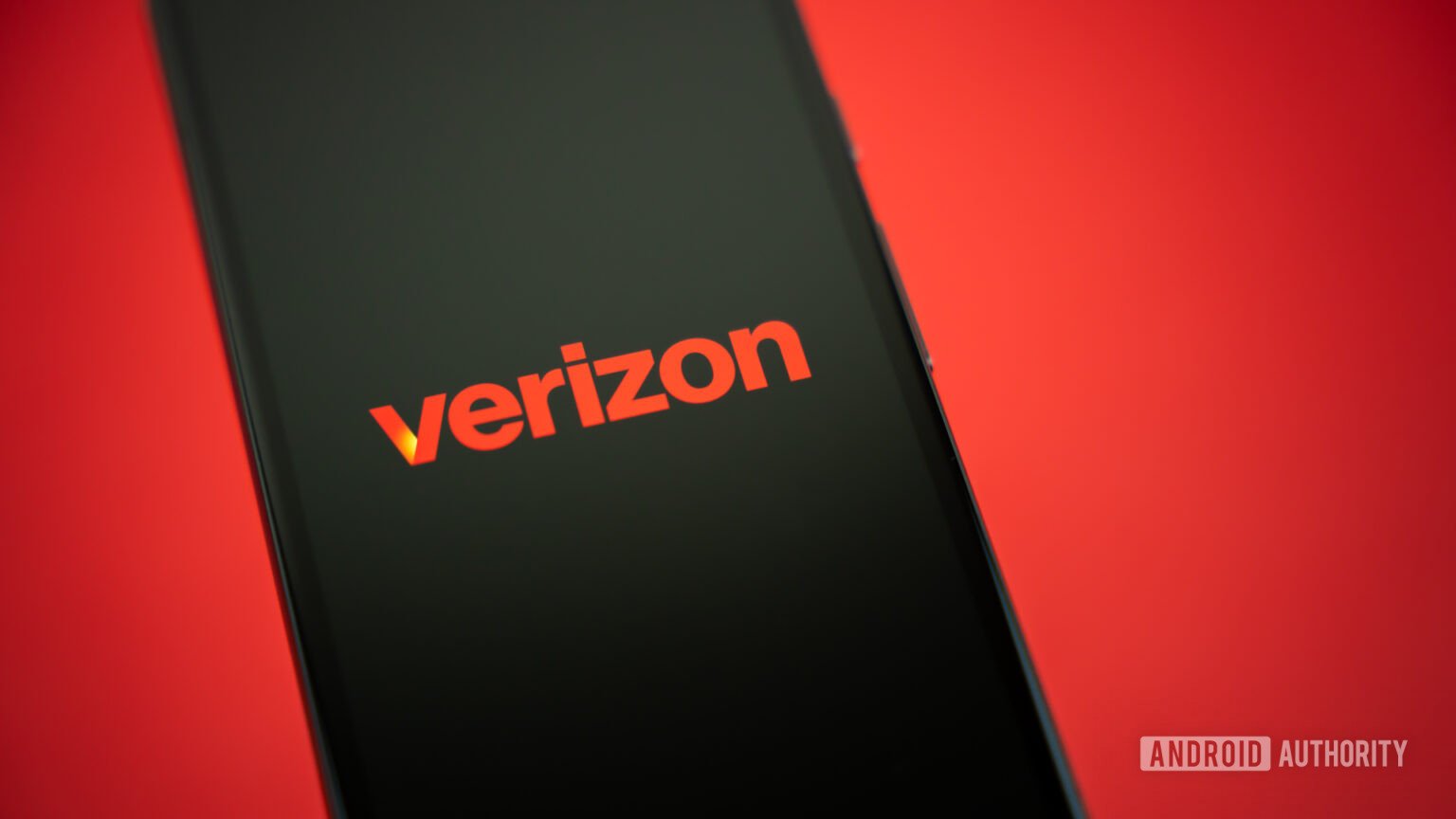 Don't fall for the Verizon 'loyalty' scam that's putting $1,500 iPads in the mail