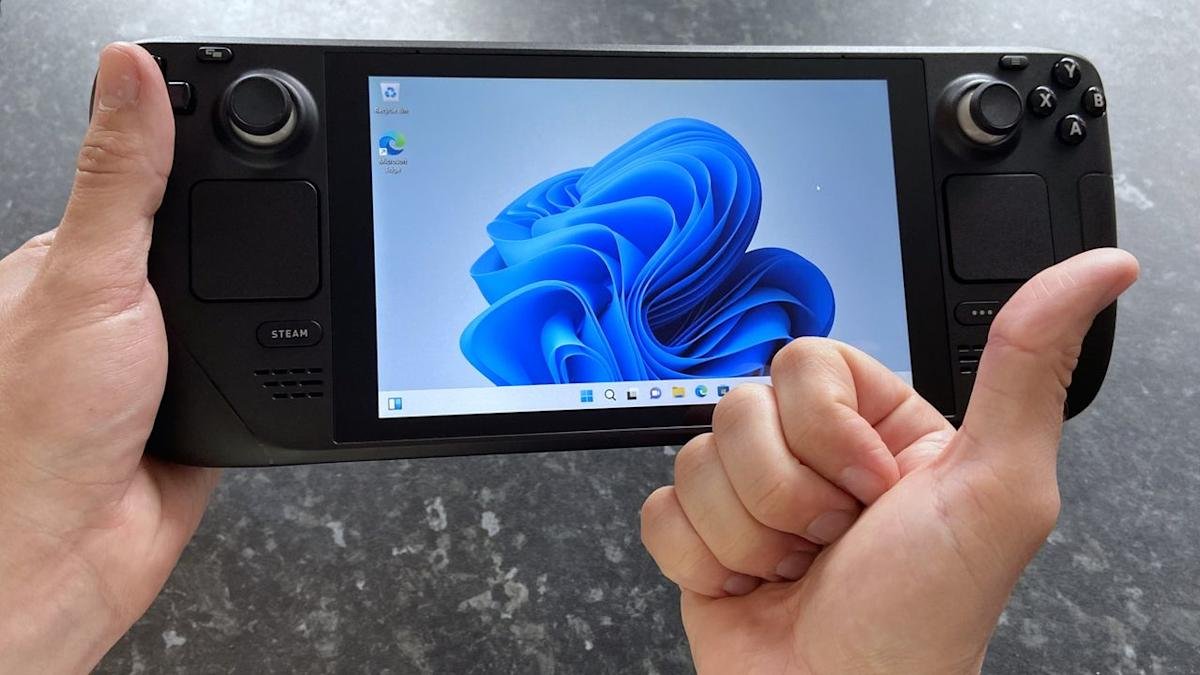 How the Steam Deck became an unlikely Windows 11 handheld — and the community making it work