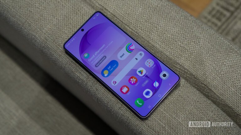 I freed up over 1GB on my Galaxy S26 by deleting these 7 useless apps