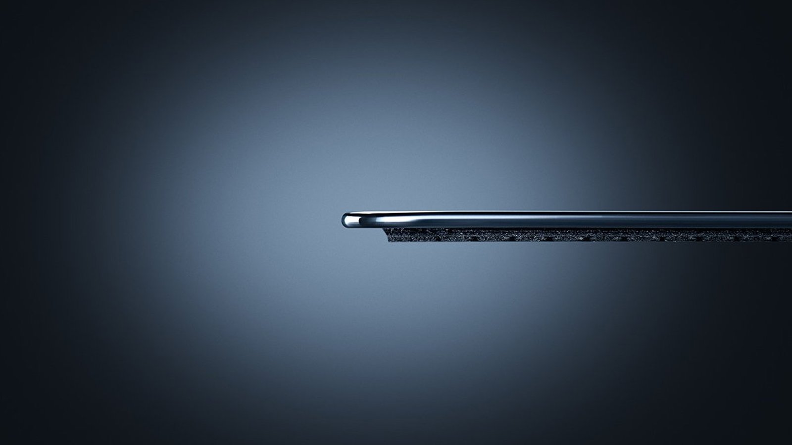 Razer launches "the world's thinnest glass gaming mouse mat," because glass isn't dangerous enough already