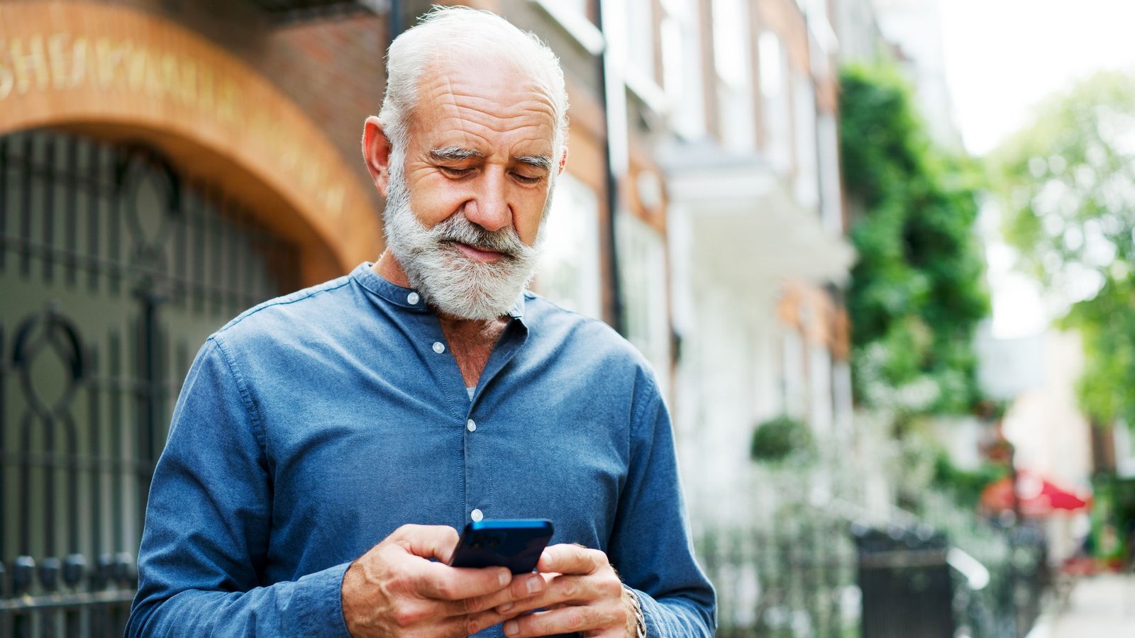 Samsung Is Ending Its Messages App — What You Need to Do Before July