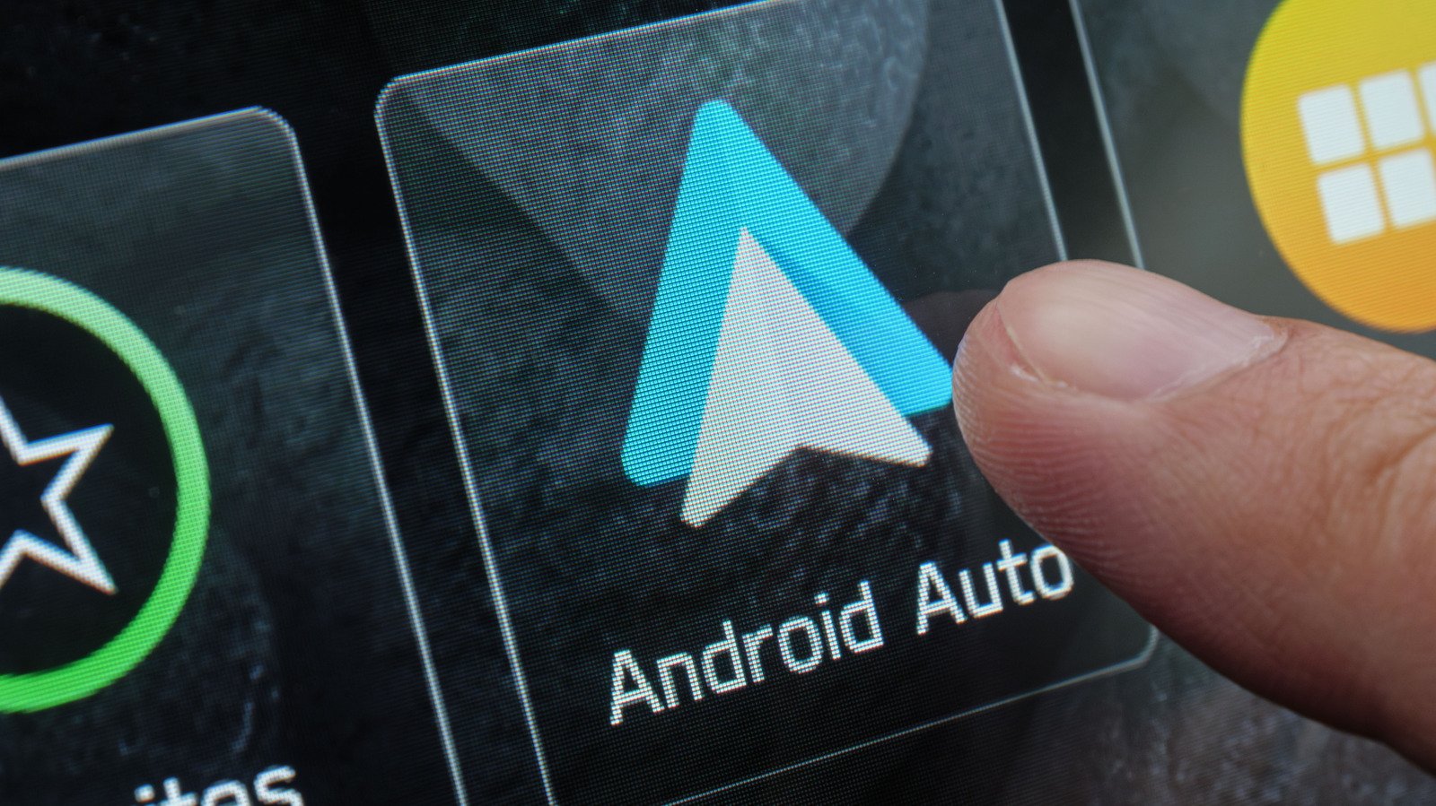 4 Surprising Android Auto Apps You Can Actually Use In The Car
