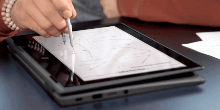 Android Apps on Windows 11: Safe Alternatives After WSA