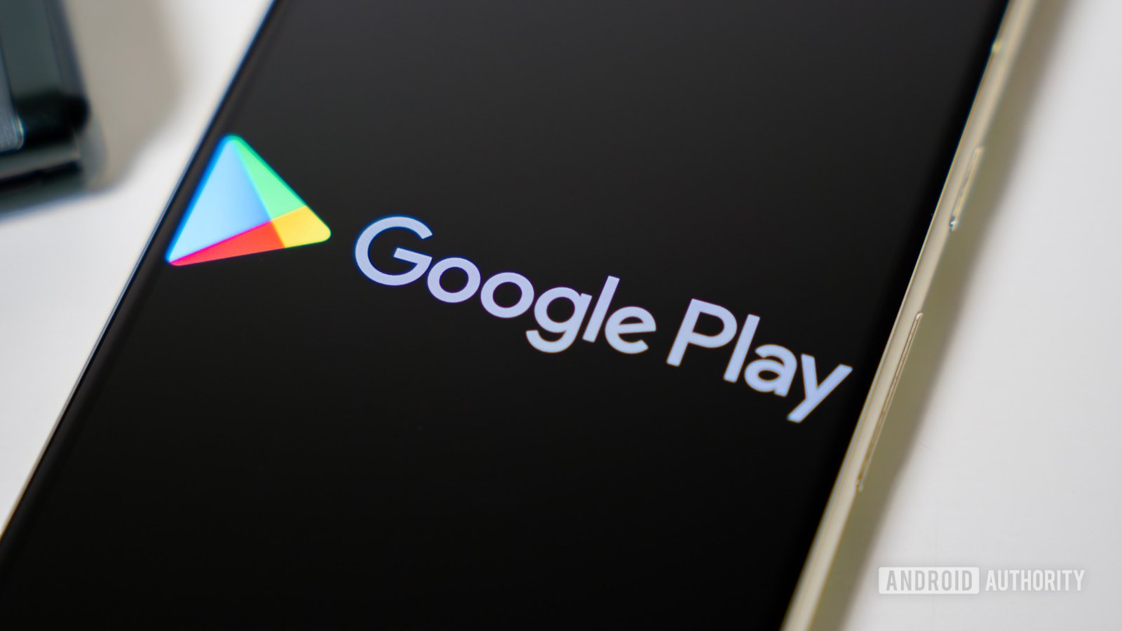 Google is bringing Android's gaming Sidekick to more users