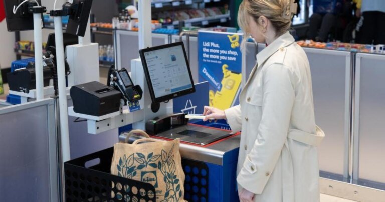 Lidl respond to heavy customer criticism at app 'downgrade'