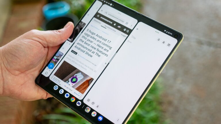 Unlock the Razr Fold 2026's true multitasking power with these hidden features