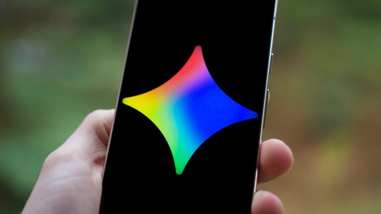 Google's wallpaper-based Gemini redesign is finally rolling out to users