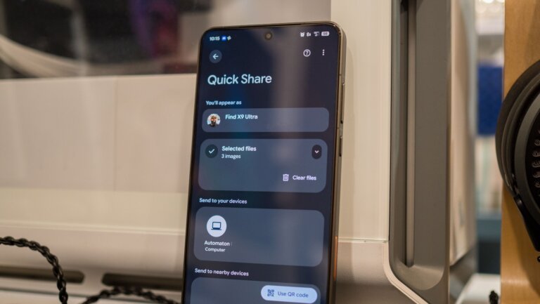 I found the easiest way to transfer files between Android and Windows