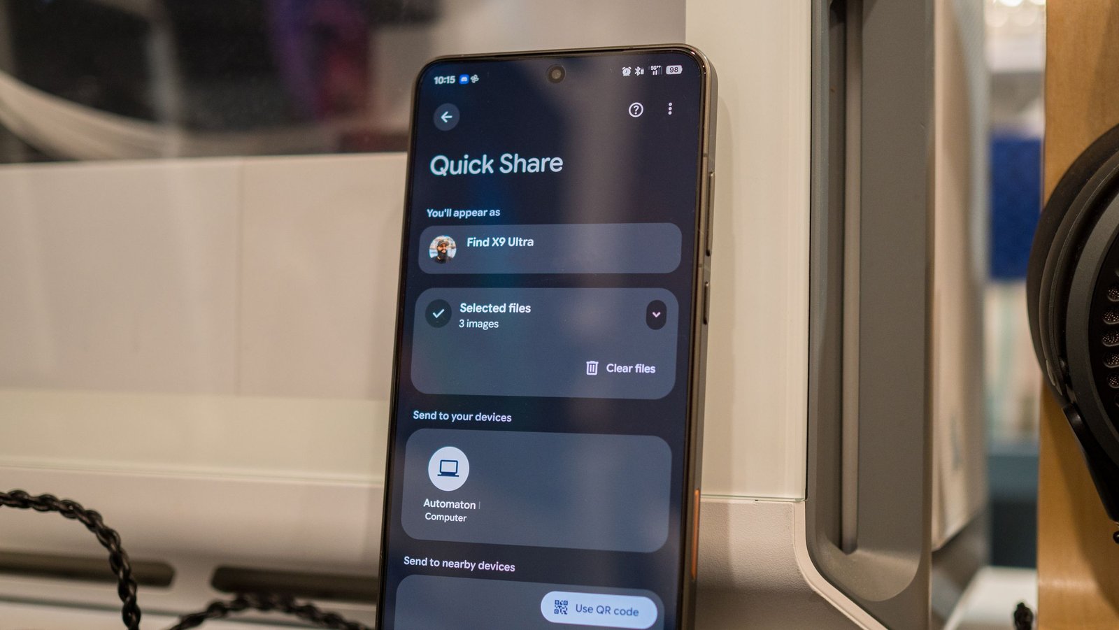 I found the easiest way to transfer files between Android and Windows