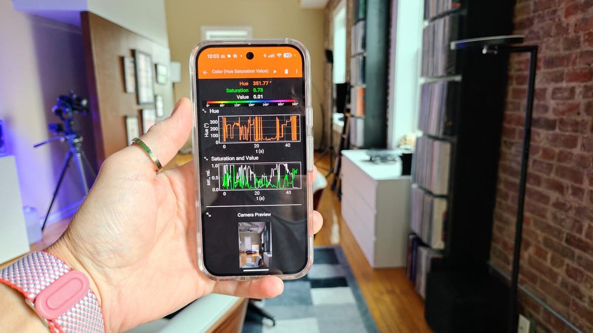 I turned my Android phone into a 35-tool science kit with one free app