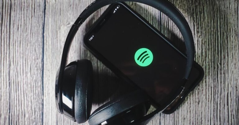 Is Spotify down? Thousands of users report issues with app