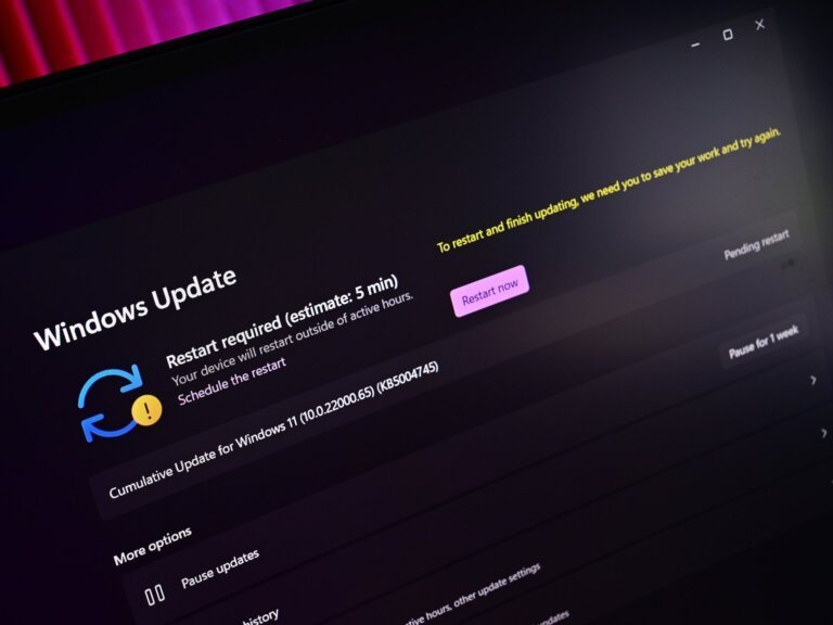 Microsoft blocks Windows 11 KB5101650 update for Dell PCs after reports of "unexpected shutdowns, poor performance, increased heat, and battery drain"