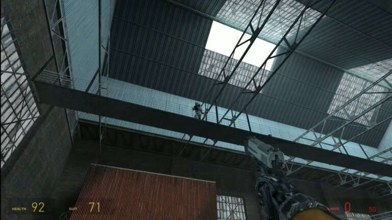 This 28-year-old open-source Windows alternative can finally run Half-Life 2