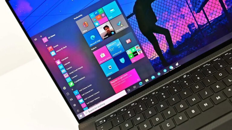 Windows 10 lives on while Sony cuts discs and Surface Go hardware ends