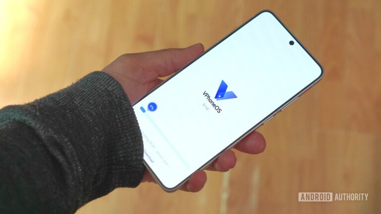 Can't play those old 32-bit Android games on your new phone? This app can help.