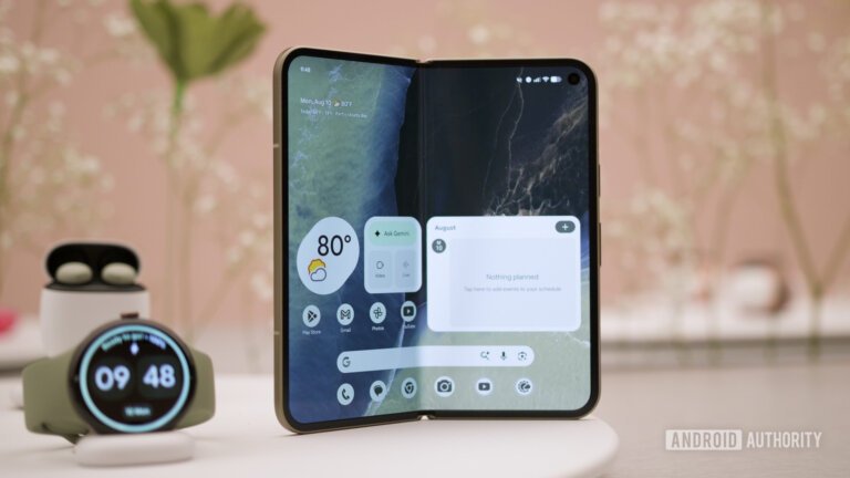 Foldable phone users spend way more on apps than the rest of us plebs