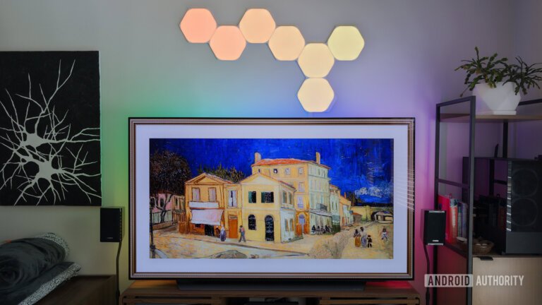 Nanoleaf panels might soon work with the Philips Hue app