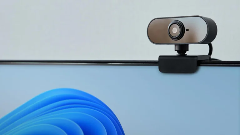 Windows 11 is finally getting better privacy controls for cameras and mics