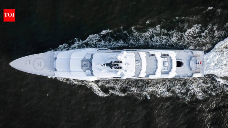 Bill Gates’s 'kind lesson' that Windows developer, now a billionaire, took to Sea when he built his $500 million Yacht