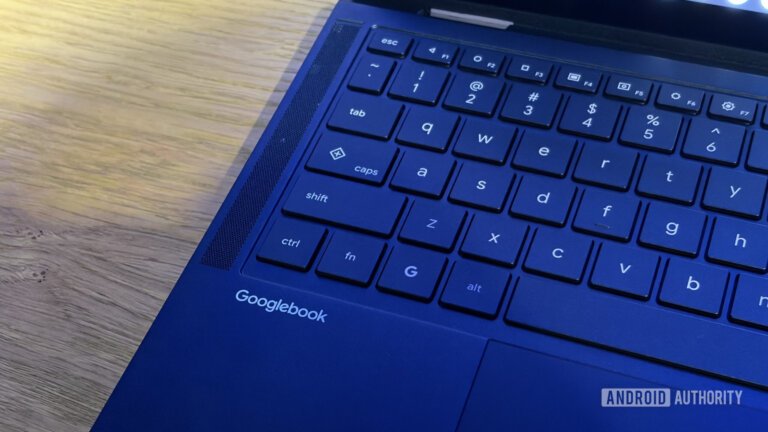Google's official Googlebook demo looks a lot like Mac wearing a Chrome hoodie
