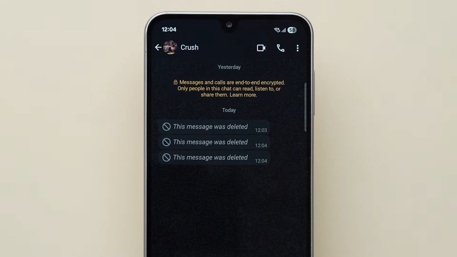 Hate Deleted Messages? This Hidden Android Setting Lets You Read Them First