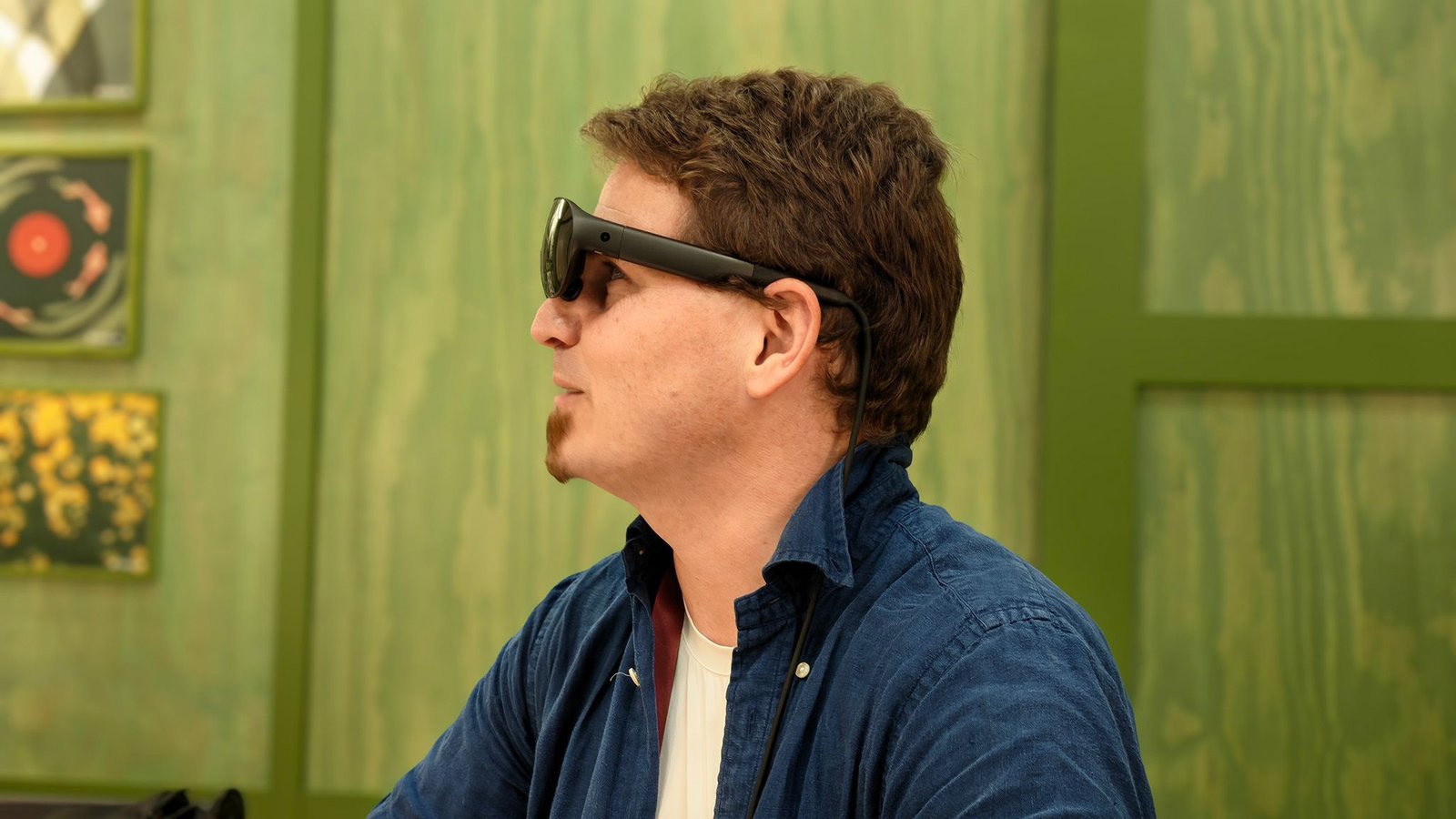 I have no idea how Meta made a VR headset that's 83% lighter and 60% smaller than Apple Vision Pro, but I'm all here for it
