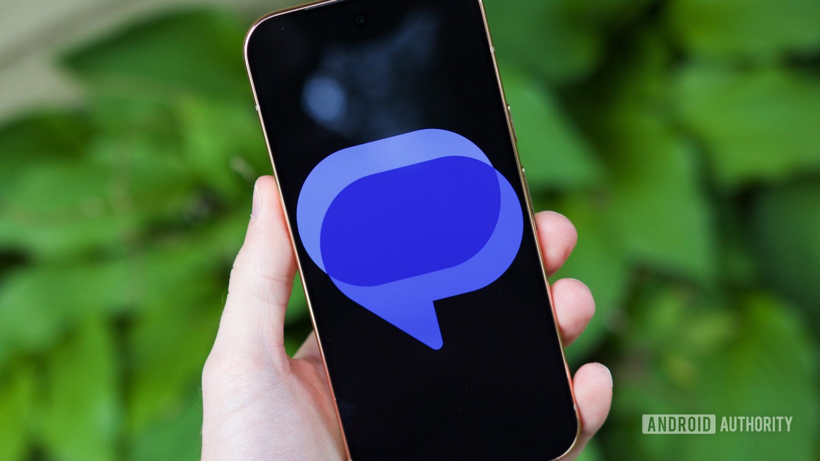 I turned off these 8 Google Messages features, and the app is so much better now