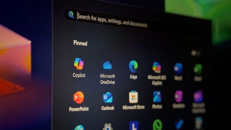 Microsoft force-installed three apps on Windows 11, and now you have to delete them yourself