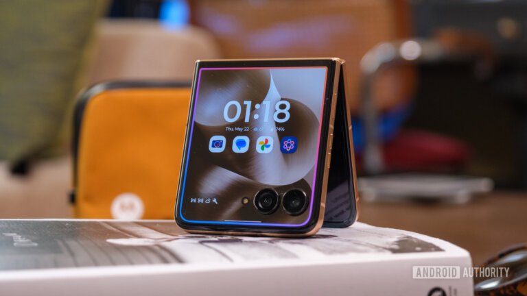 This app turns Motorola’s locked-down AI key into a button you’ll actually use