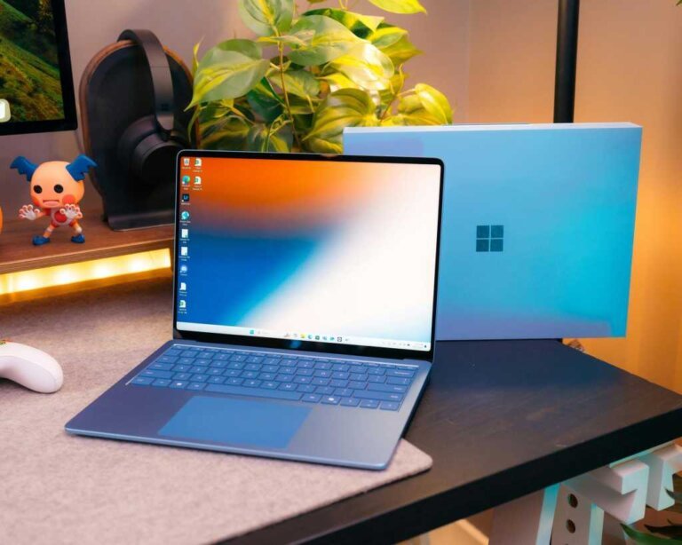 Windows 11's August update broke Teams and Outlook on Arm PCs