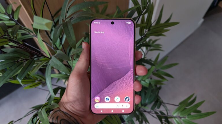 Google sparks privacy outrage by quietly linking phone numbers to secondary accounts on Android phones — here's how to disable it