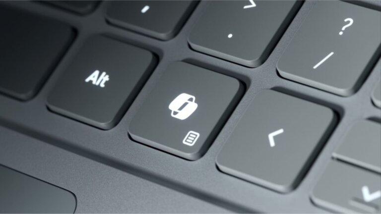 I turned Windows 11's useless Copilot key into a screenshot button, here's how