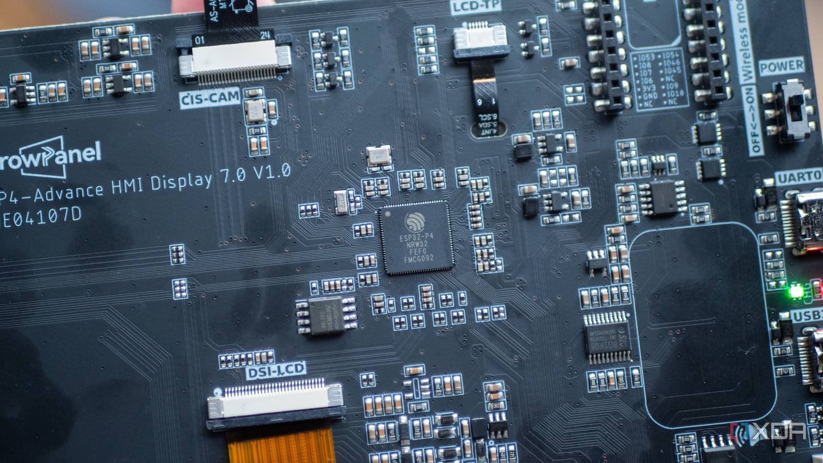 Someone squeezed Windows 95 onto an ESP32-P4, and so can you